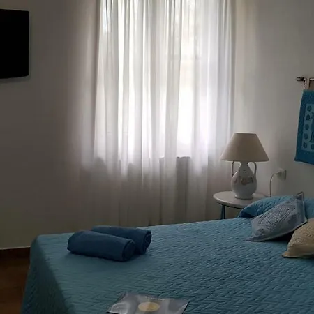 Dona Sisa Apartment