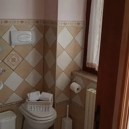 Dona Sisa Siniscola